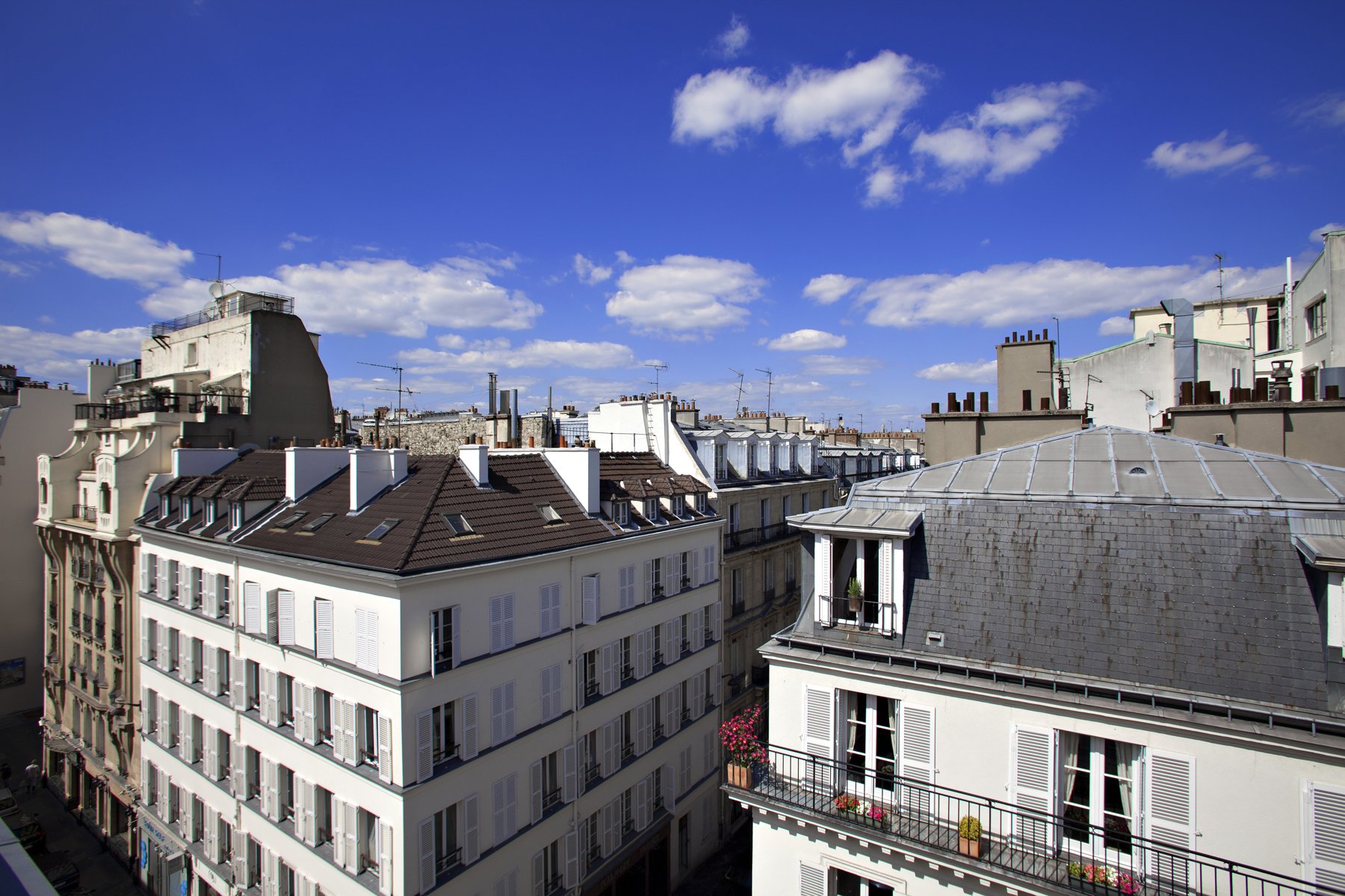 Best Western Plus Elysée Secret view on Paris rooftops